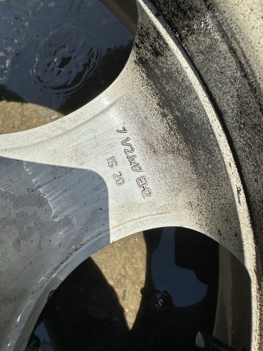 Jante roti style 138 BMW Seria 5 E60 E61 225/50 R17 ET20 7.5J cauciucuri In stare buna M+S jante roti BMW Seria 3 E90 E91 E92 320d R17 525d 530d 535d