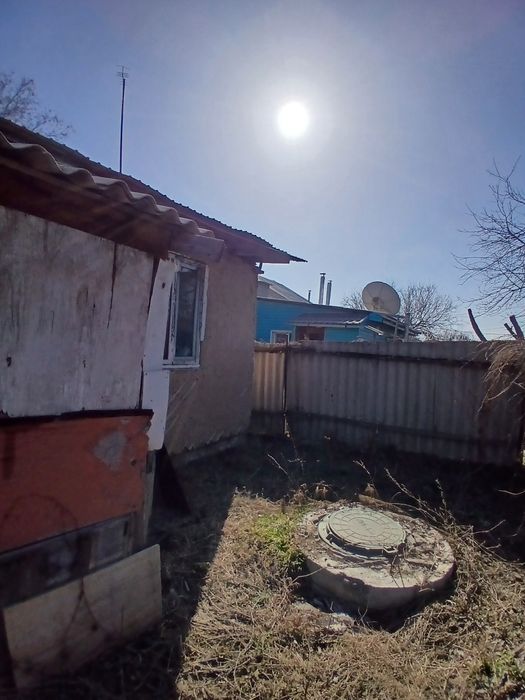 Продам пол  дома в бурундае