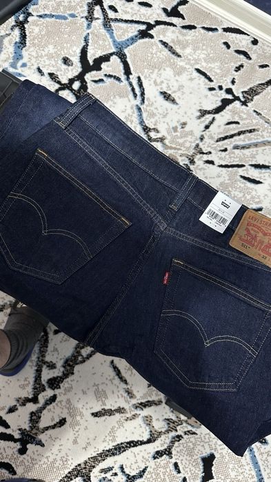Джинсы Levi's 511 slim fit.38/32.
