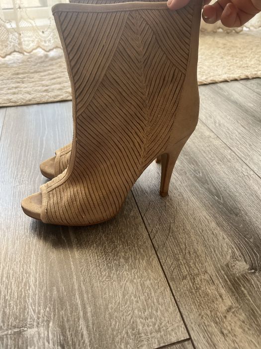 Босоножки  Zara размер 39