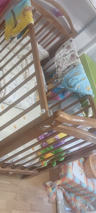 Кроватка детская