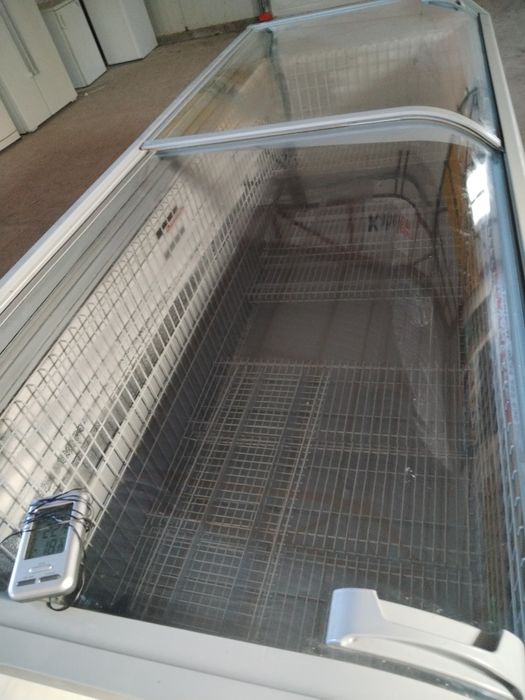 Vitrină frigorifică răcește până la -2 grade!!