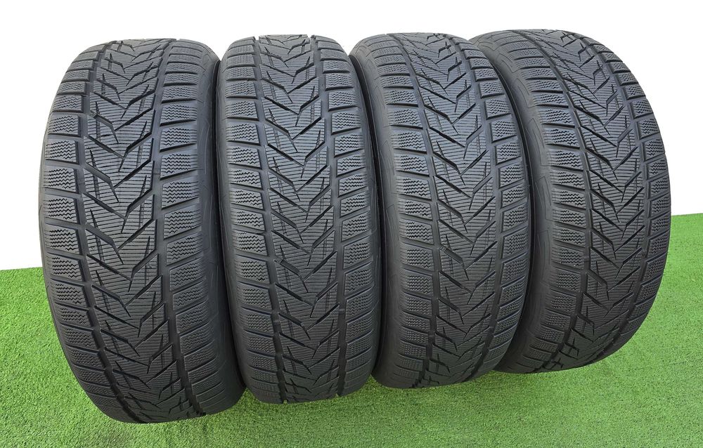 4бр. 235/55/19 VREDESTEIN Wintrac XTreme S- зимни