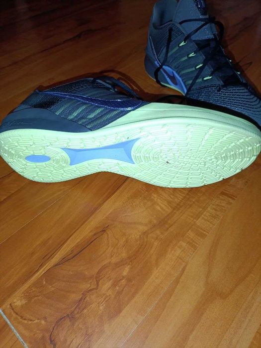 Великаны КРОССОВКИ !!! NIKE!!!