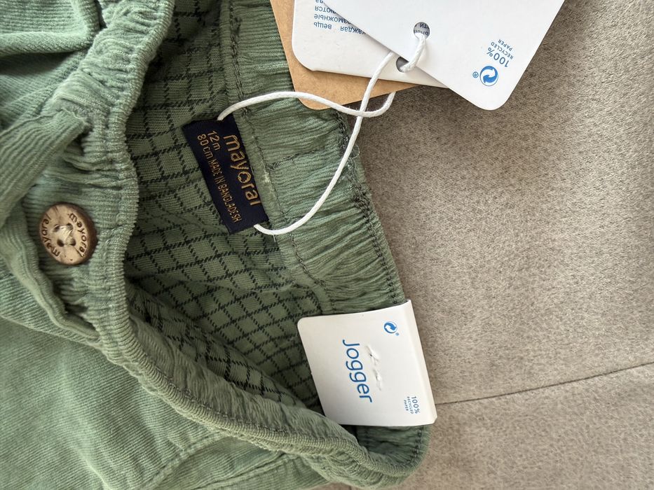 НОВ панталон Mayoral 12 м / 80 см