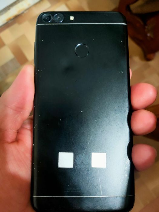 Продам Huawei p smart