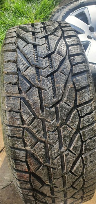 Джанти с нови зимни гуми за ауди 5×12  пет броя