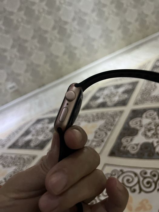 Apple watch SE 40mm Gold