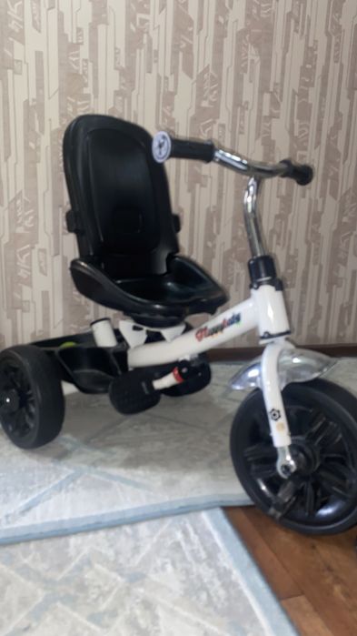 Продам трехколесный велосипед