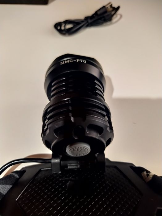 XHP70.2 v2 - Lanterna foarte puternica de cap cu NEW LED QUADCORE NOU