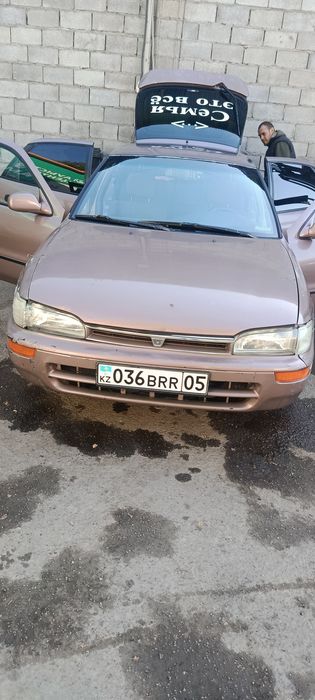 Продам toyota corolla