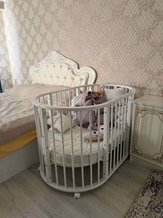 Отдаю даром детский манеж