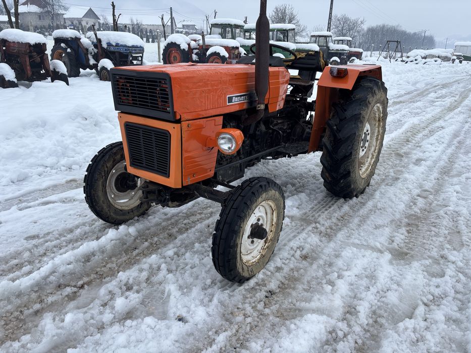 Tractor universal utb 445
