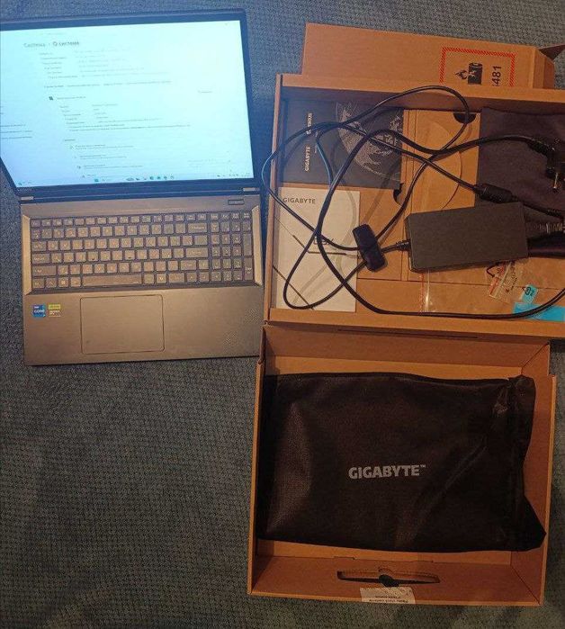 Продам Ноутбук GIGABYTE G6X