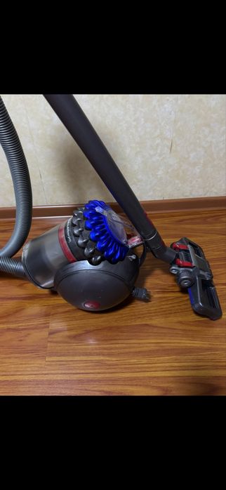 Пылесос Dyson Multi Floor Pro