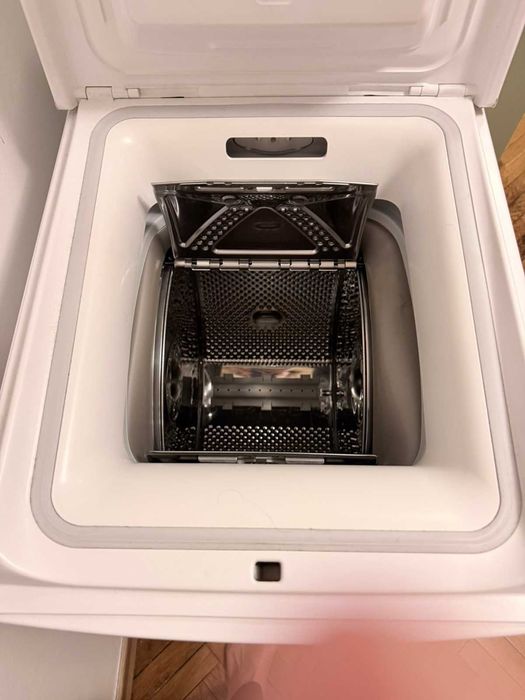 Пералня Indesit с горно отваряне –  с гаранция!