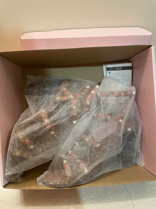 Сандали на висок масивен ток