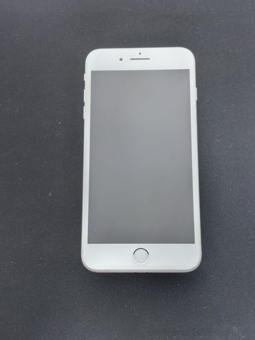 Apple iPhone 8 Plus 64 GB-vjf319