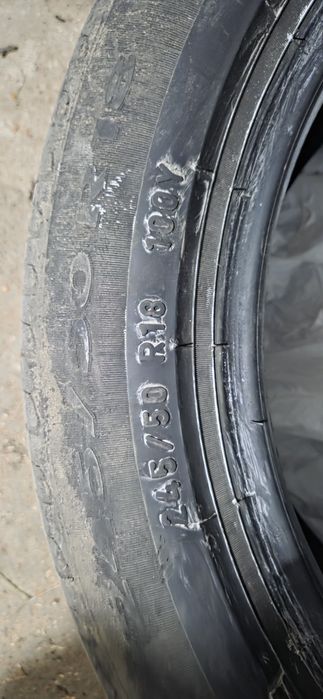 Летни гуми 4.бр еднакви Пирели
