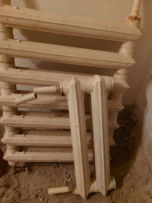 Чугунные Радиаторы-1 секция-1000тг