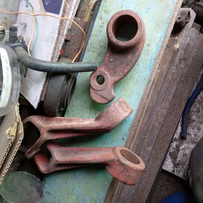 Продам запчасти на мтз