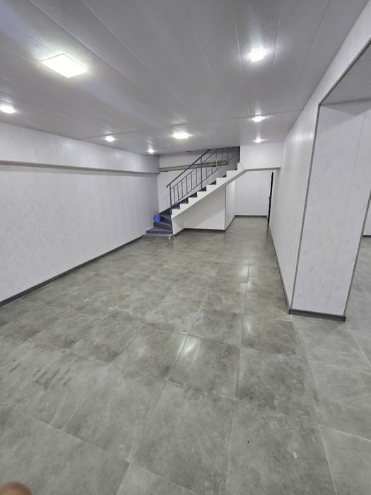 Нотурар [савдо дукони]  бино ва подвал ижарага берилади.