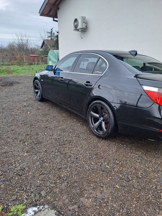 BMW E60  3000D 2006г.