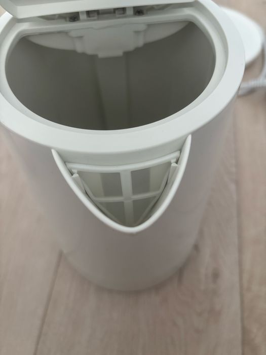 Чайник philips. Филипс чайник белый