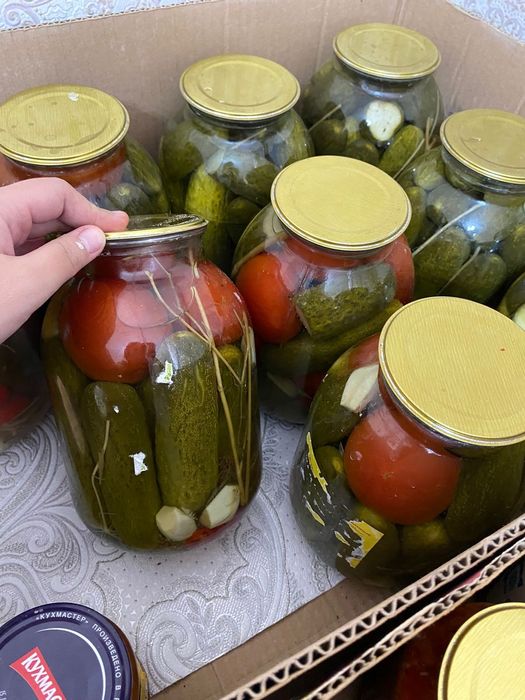 Аджика , компот, огурцы,помидоры