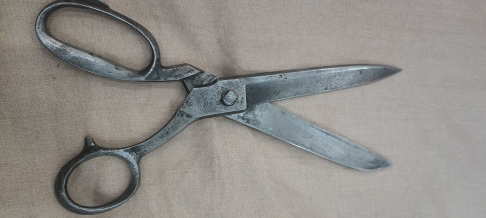 Лот:"J.Nowill & Sons Sheffield" и "Robert Schaaf" - Solingen №9 и"B&S"