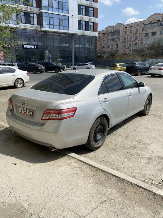 Toyota camry 2011