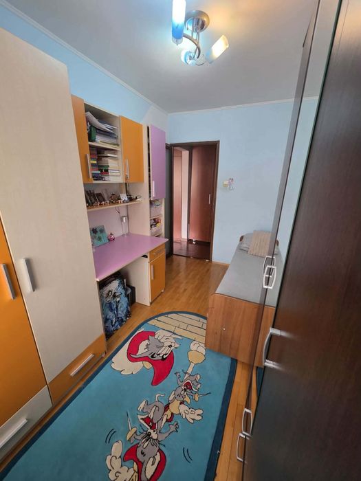 Apartament 3 camere Ostroveni Scoala Mihai Eminescu