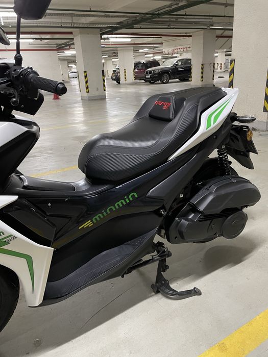 Мопед 185 кубовый