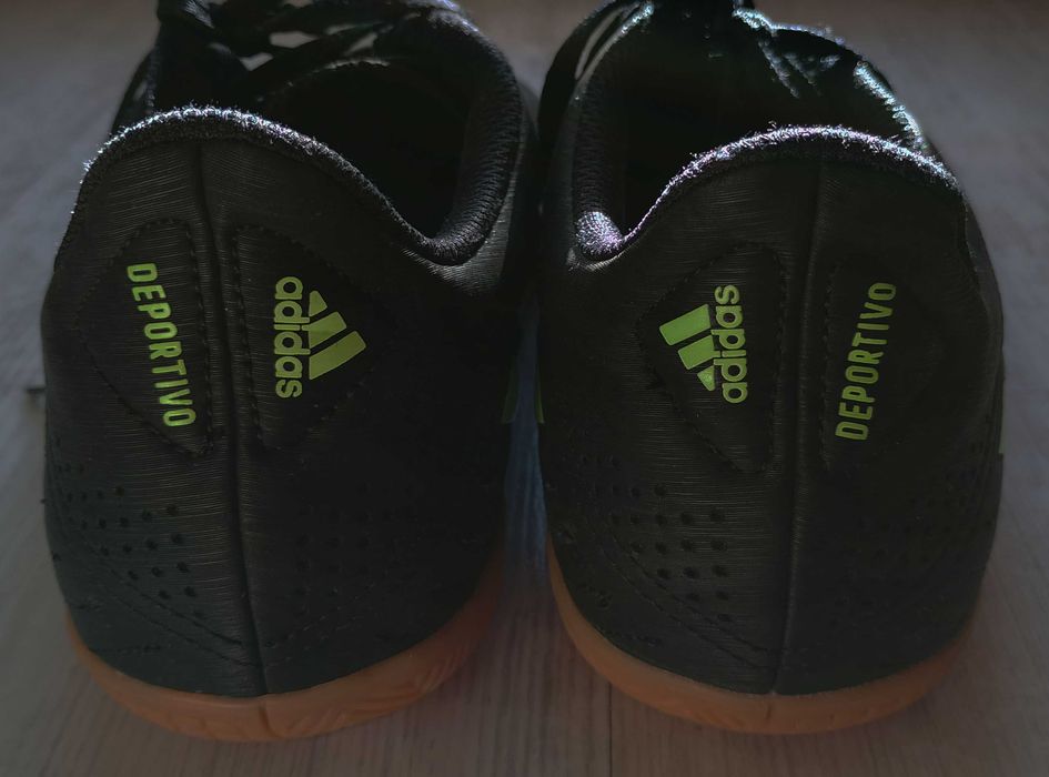 Футболни обувки Adidas Deportivo IN