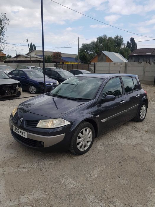 Dezmembram Renault Megane 2 1.6 b Usa fata/usa spate /punte spate