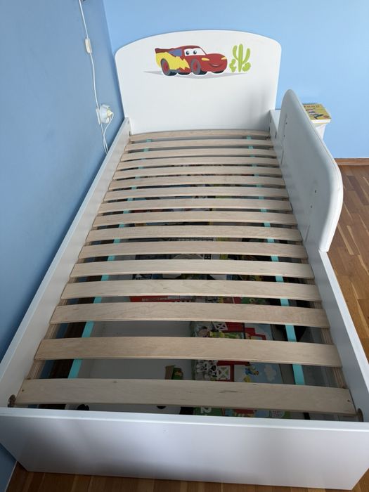 Обзавеждане за детска стая, детско легло, секция (скрин) , рафт