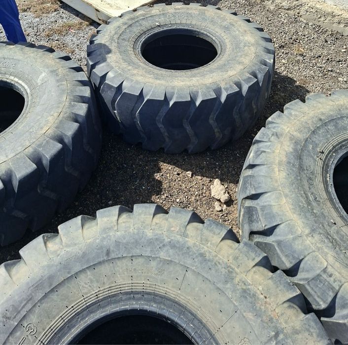 Продам комплектшин!