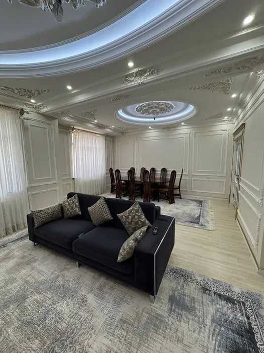 Большая квартира на срочную продажу, цена снижена рыночной цены ID05