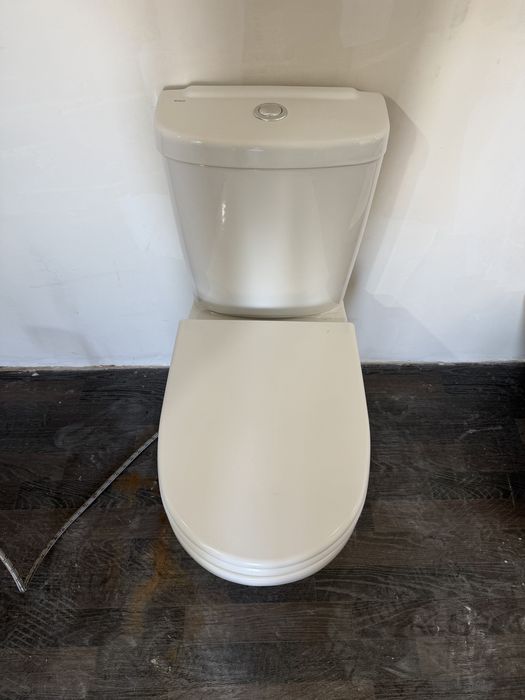 Продам унитаз KOLO