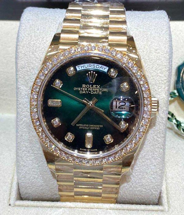 Чисто нови Часовници Rolex , Invicta , Seiko 5