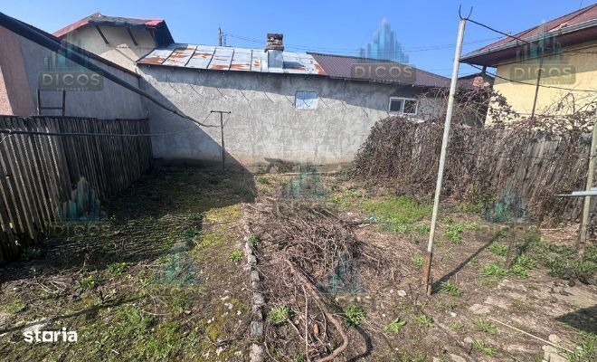 Casă de vânzare cu 3 camere
