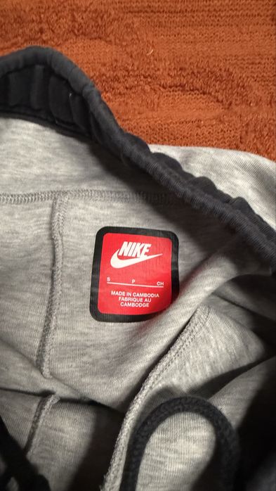 Nike tech-fleese