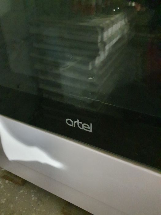 Продам газовую плиту