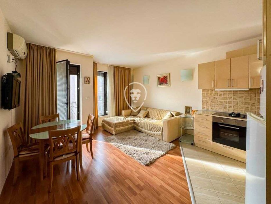 Продава се Тристаен апартамент в Бургас, Сарафово - 75 кв.м за 1094 €/кв.м - Снимка #1