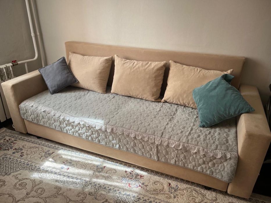 Продам диван в хорошем состояний