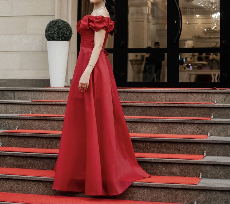 Вечернее/ выпускное платье