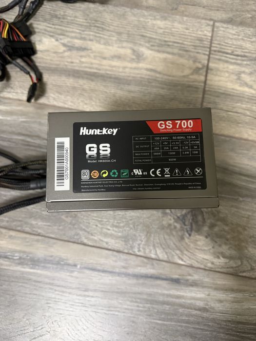 Блок питания HunKey GS700 700w