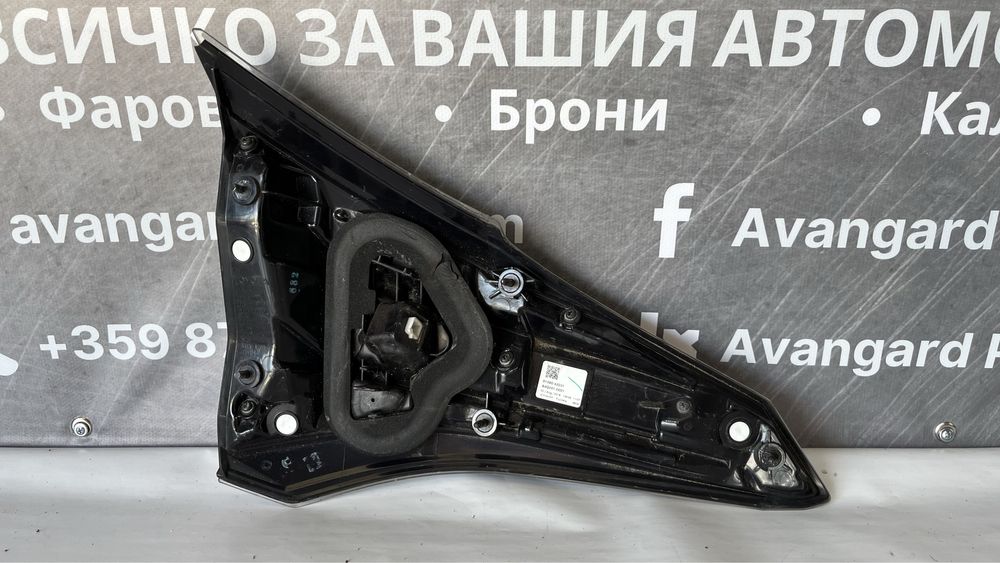 Ляв и 2 броя десен стоп Toyota Rav4 4