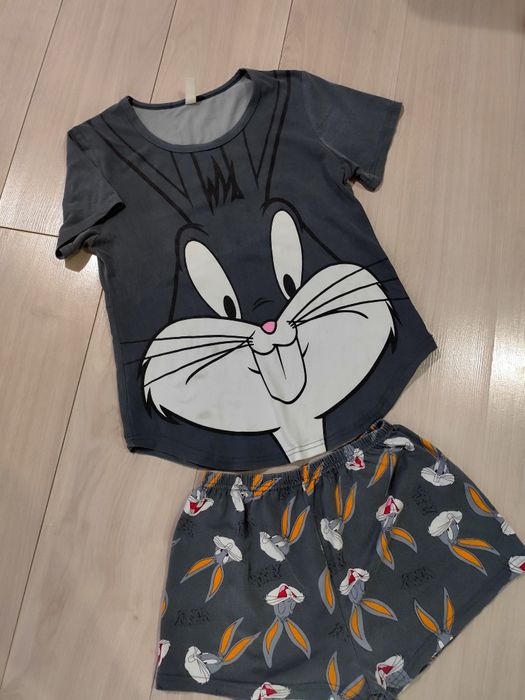 Продам весь пакет вещей за 1000