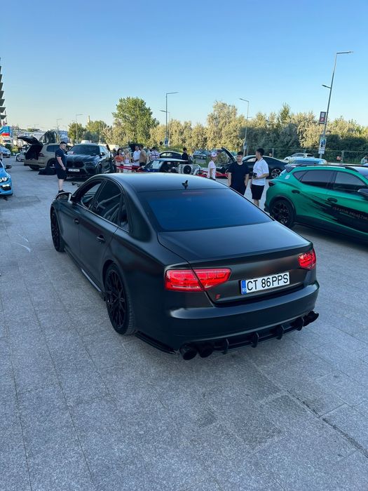 AUDI S8 670HP 911Nm